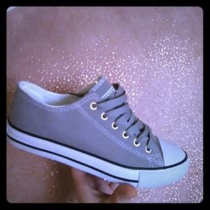 Brand NEW Grey shoes